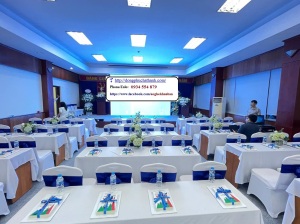 May áo ghế khăn bàn ở đâu?